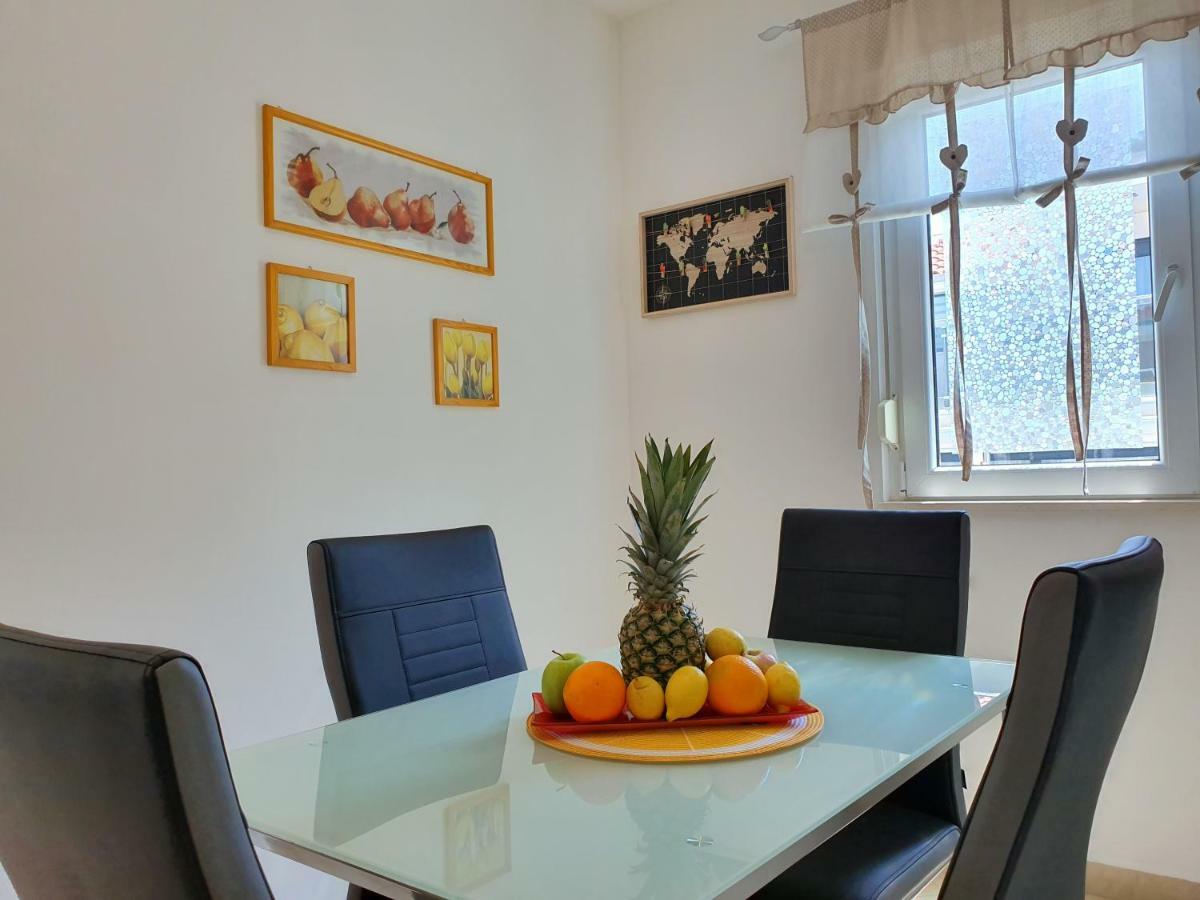 Apartment Tihana Trogir Dış mekan fotoğraf